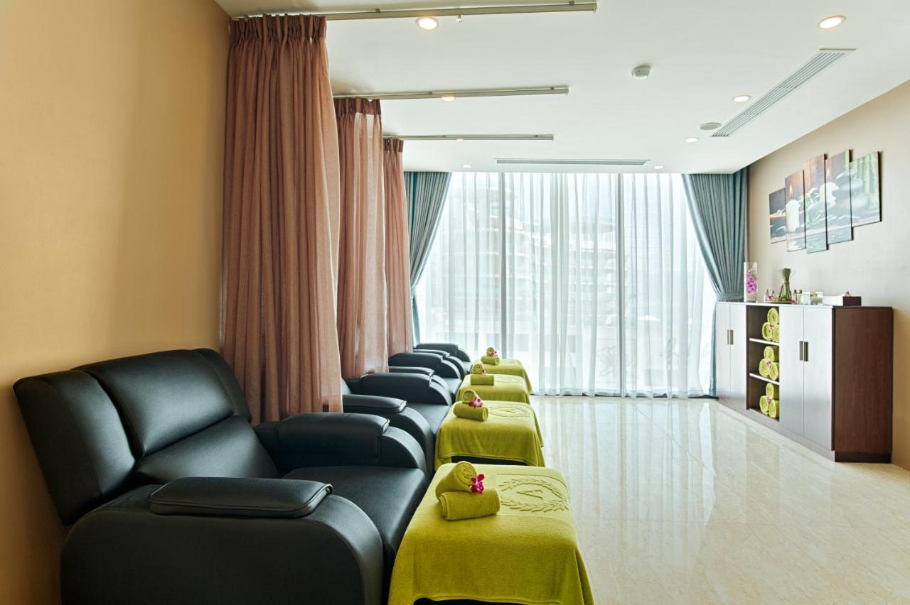 Yarra Ocean Suites Danang Exterior foto